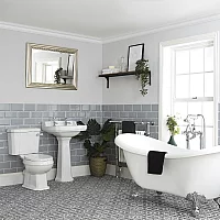 Milano Richmond Traditional Bathroom Suite with Freestanding Bath Toilet and Pedestal Basin