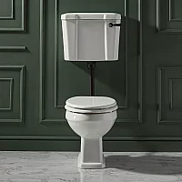 Milano Richmond Traditional Low Level Toilet with Cistern Black Flush Kit and White Seat