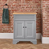 Milano Thornton Light Grey 645mm Traditional Vanity Unit with Classic Round Black Handles