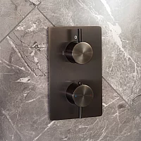 Milano Otto Modern 2 Outlet Thermostatic Twin Diverter Shower Valve Black Nickel