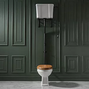 Milano Richmond Traditional High Level Toilet with Cistern Black Flush Kit and Warm Oak Soft Close Seat