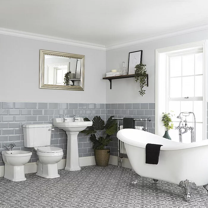 Milano Richmond Traditional Bathroom Suite with Freestanding Bath Toilet Pedestal Basin and Bidet