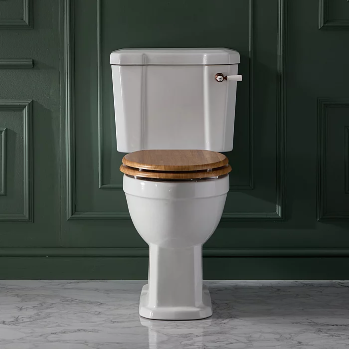 Milano Richmond Traditional Comfort Height Close Coupled Toilet with Cistern and Seat Choice of Finish and Seat
